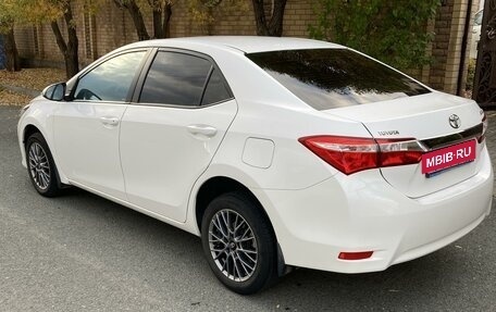 Toyota Corolla, 2014 год, 1 750 000 рублей, 10 фотография