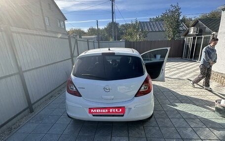 Opel Corsa D, 2013 год, 750 000 рублей, 3 фотография