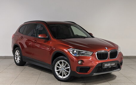 BMW X1, 2018 год, 2 400 000 рублей, 3 фотография