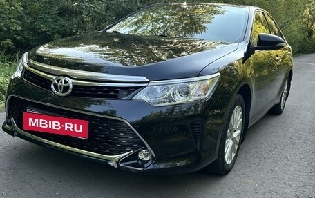 Toyota Camry, 2015 год, 2 750 000 рублей, 4 фотография