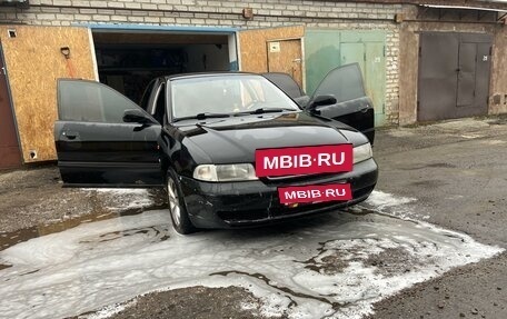 Audi A4, 1996 год, 425 000 рублей, 8 фотография