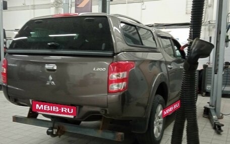 Mitsubishi L200 IV рестайлинг, 2017 год, 2 730 000 рублей, 3 фотография