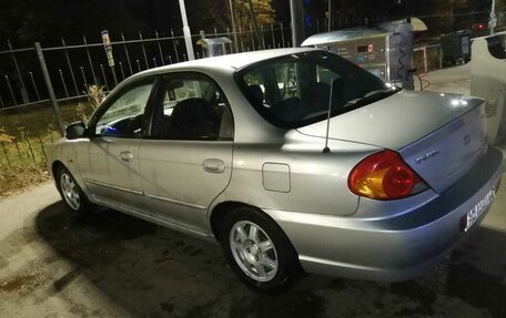 KIA Spectra II (LD), 2004 год, 240 000 рублей, 2 фотография