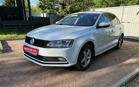 Volkswagen Jetta VI, 2016 год, 1 300 000 рублей, 11 фотография