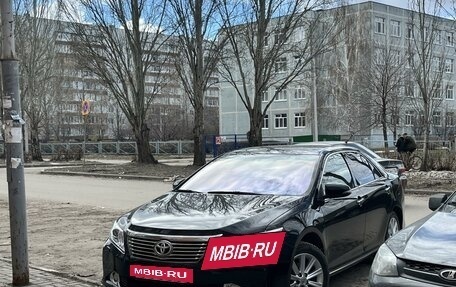 Toyota Camry, 2014 год, 1 915 000 рублей, 3 фотография