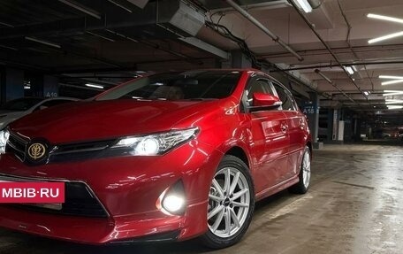 Toyota Auris II, 2013 год, 1 525 000 рублей, 9 фотография