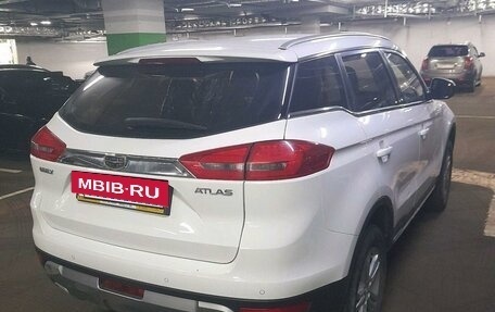 Geely Atlas I, 2018 год, 1 747 000 рублей, 9 фотография