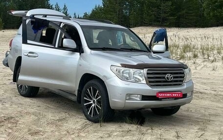 Toyota Land Cruiser 200, 2011 год, 2 900 000 рублей, 12 фотография