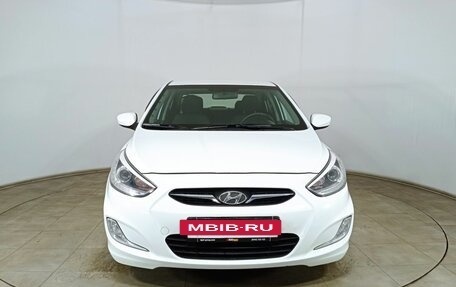 Hyundai Solaris II рестайлинг, 2013 год, 1 210 000 рублей, 2 фотография