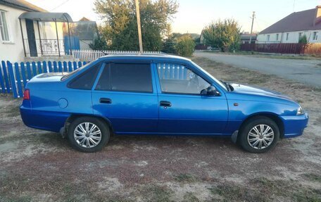 Daewoo Nexia I рестайлинг, 2010 год, 370 000 рублей, 4 фотография