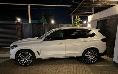 BMW X5, 2019 год, 5 700 000 рублей, 1 фотография