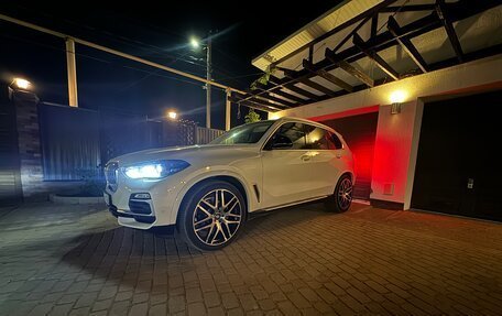 BMW X5, 2019 год, 5 700 000 рублей, 15 фотография