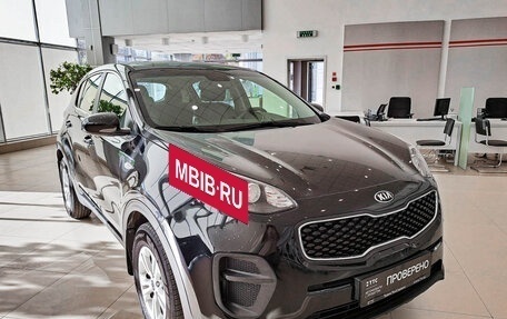 KIA Sportage IV рестайлинг, 2018 год, 2 160 000 рублей, 3 фотография