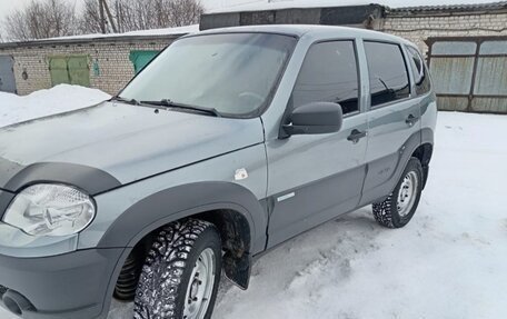 Chevrolet Niva I рестайлинг, 2014 год, 670 000 рублей, 6 фотография