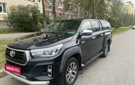 Toyota Hilux VIII, 2018 год, 3 000 000 рублей, 4 фотография