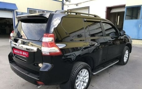 Toyota Land Cruiser Prado 150 рестайлинг 2, 2017 год, 4 800 000 рублей, 2 фотография