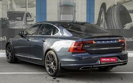 Volvo S90 II рестайлинг, 2019 год, 3 249 000 рублей, 2 фотография