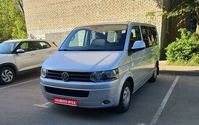 Volkswagen Multivan T5, 2010 год, 2 000 000 рублей, 1 фотография