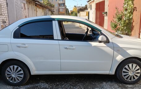 Chevrolet Aveo III, 2010 год, 460 000 рублей, 2 фотография