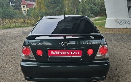 Lexus IS II рестайлинг 2, 2000 год, 928 028 рублей, 4 фотография