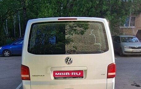 Volkswagen Multivan T5, 2010 год, 2 000 000 рублей, 4 фотография