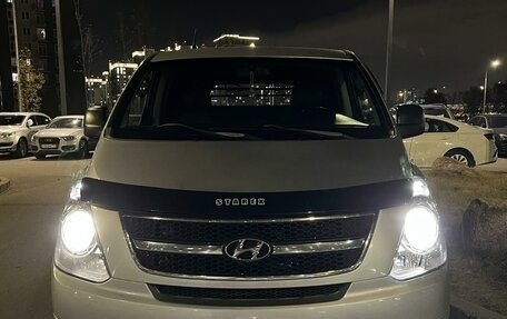 Hyundai Grand Starex Grand Starex I рестайлинг 2, 2009 год, 1 070 000 рублей, 15 фотография