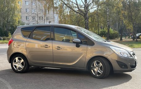 Opel Meriva, 2012 год, 830 000 рублей, 4 фотография