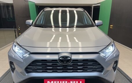 Toyota RAV4, 2022 год, 4 250 000 рублей, 3 фотография