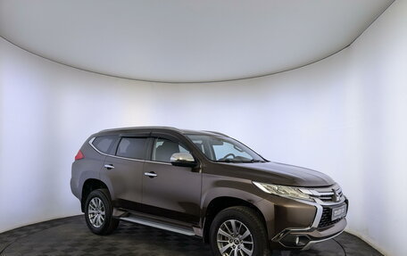 Mitsubishi Pajero Sport III рестайлинг, 2019 год, 3 590 000 рублей, 3 фотография