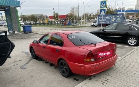 Mitsubishi Carisma I, 1995 год, 175 000 рублей, 6 фотография