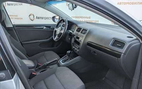 Volkswagen Jetta VI, 2013 год, 1 230 000 рублей, 10 фотография