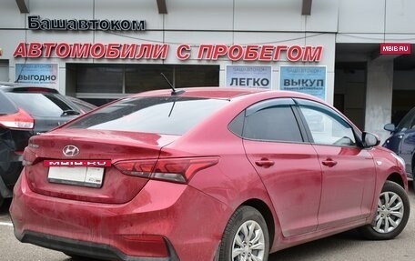 Hyundai Solaris II рестайлинг, 2017 год, 1 045 000 рублей, 3 фотография