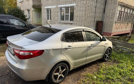 KIA Rio III рестайлинг, 2013 год, 890 000 рублей, 5 фотография