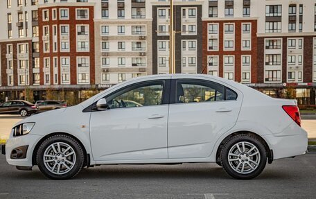 Chevrolet Aveo III, 2012 год, 800 000 рублей, 4 фотография