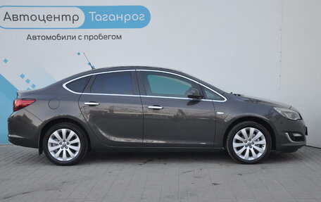 Opel Astra J, 2013 год, 1 299 000 рублей, 4 фотография