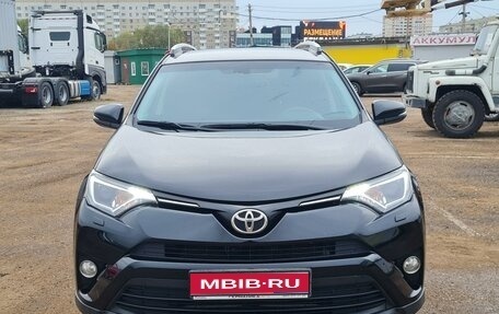 Toyota RAV4, 2017 год, 2 449 000 рублей, 1 фотография