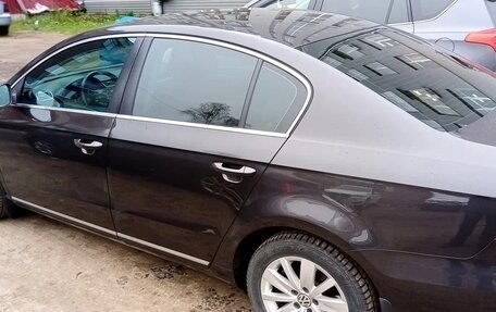 Volkswagen Passat B7, 2011 год, 1 200 000 рублей, 2 фотография