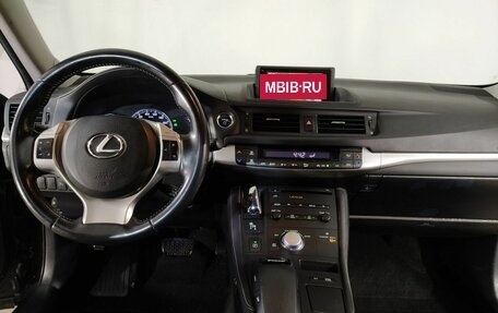 Lexus CT I рестайлинг, 2011 год, 1 559 000 рублей, 9 фотография