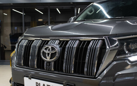 Toyota Land Cruiser Prado 150 рестайлинг 2, 2019 год, 5 419 000 рублей, 7 фотография