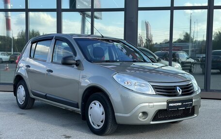 Renault Sandero I, 2011 год, 619 000 рублей, 1 фотография