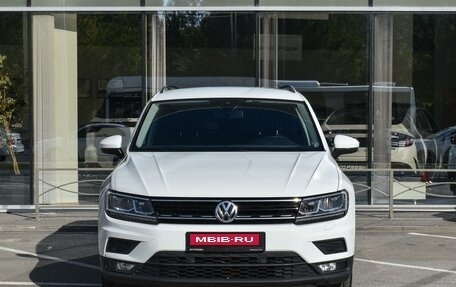 Volkswagen Tiguan II, 2020 год, 2 499 000 рублей, 3 фотография