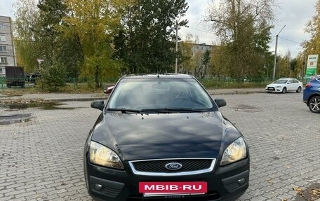 Ford Focus II рестайлинг, 2005 год, 420 000 рублей, 24 фотография