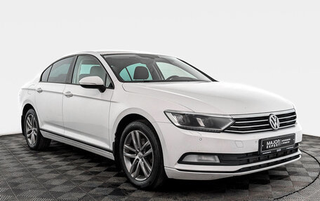 Volkswagen Passat B8 рестайлинг, 2016 год, 1 595 000 рублей, 3 фотография