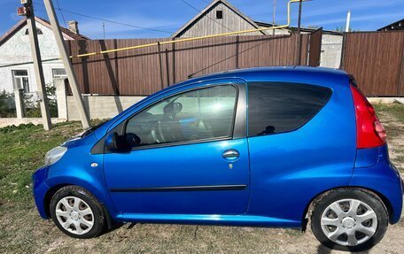 Peugeot 107 I рестайлинг, 2010 год, 580 000 рублей, 2 фотография