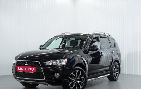 Mitsubishi Outlander III рестайлинг 3, 2010 год, 1 500 000 рублей, 3 фотография