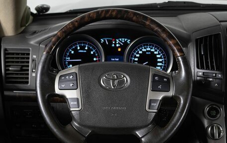 Toyota Land Cruiser 200, 2010 год, 3 450 000 рублей, 13 фотография