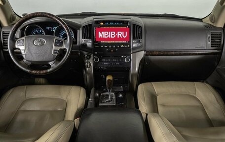 Toyota Land Cruiser 200, 2010 год, 3 450 000 рублей, 15 фотография