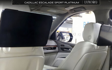 Cadillac Escalade V, 2021 год, 13 200 000 рублей, 13 фотография