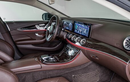 Mercedes-Benz CLS, 2019 год, 5 900 000 рублей, 11 фотография