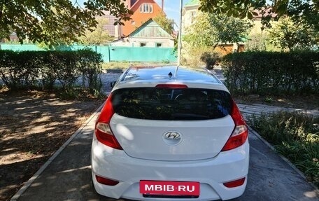 Hyundai Solaris II рестайлинг, 2014 год, 1 050 000 рублей, 6 фотография